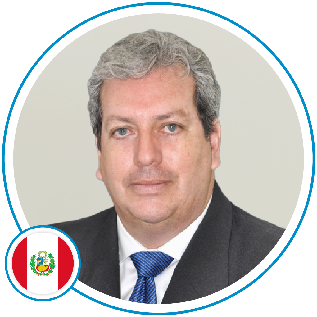 Alcides García - Perú